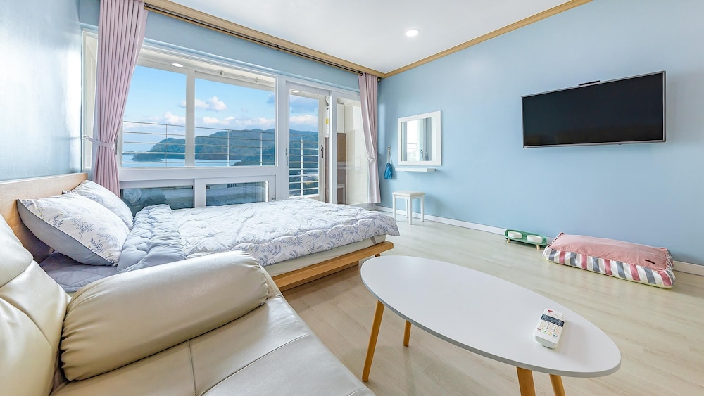 Basic Room, 1 Bedroom (205(No admission if the dog exceeds)) - Photo 12