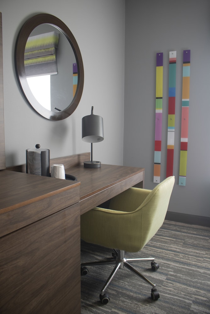 Room, 1 King Bed, Accessible (Hearing) at Hampton Inn & Suites Portland West in Portland