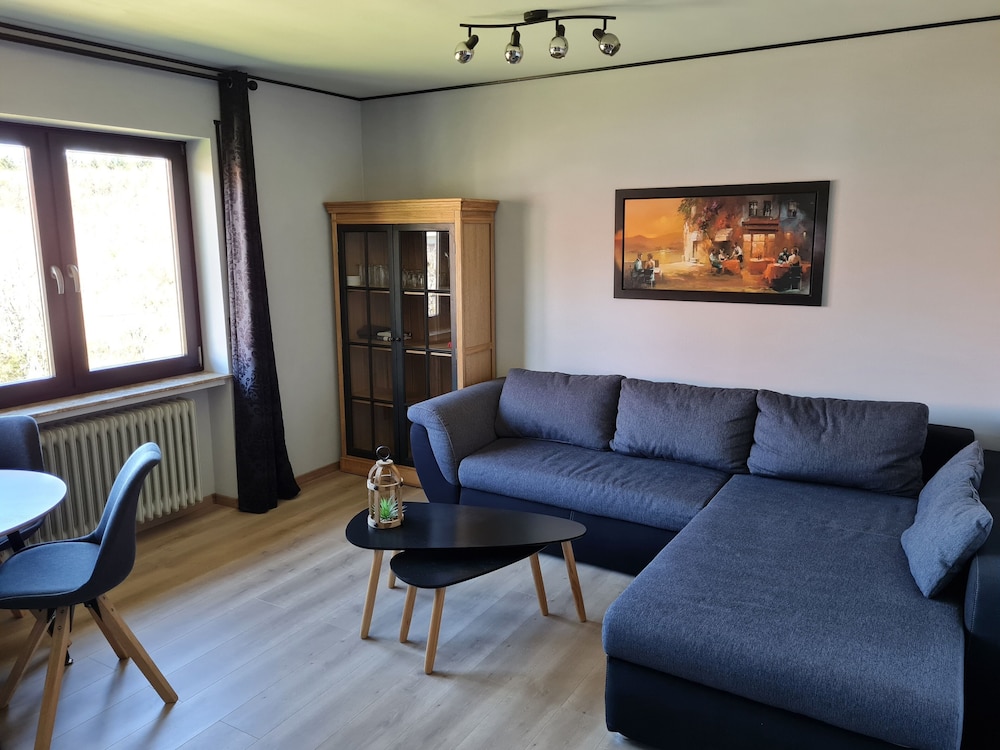 Deluxe Apartment, 1 Queen Bed with Sofa bed, Kitchen, Hill View