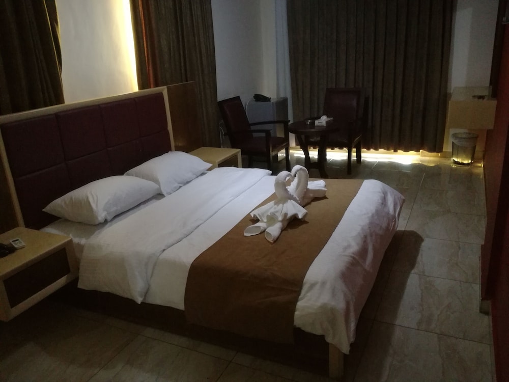 Double Room (Fifth Floor) photo 3