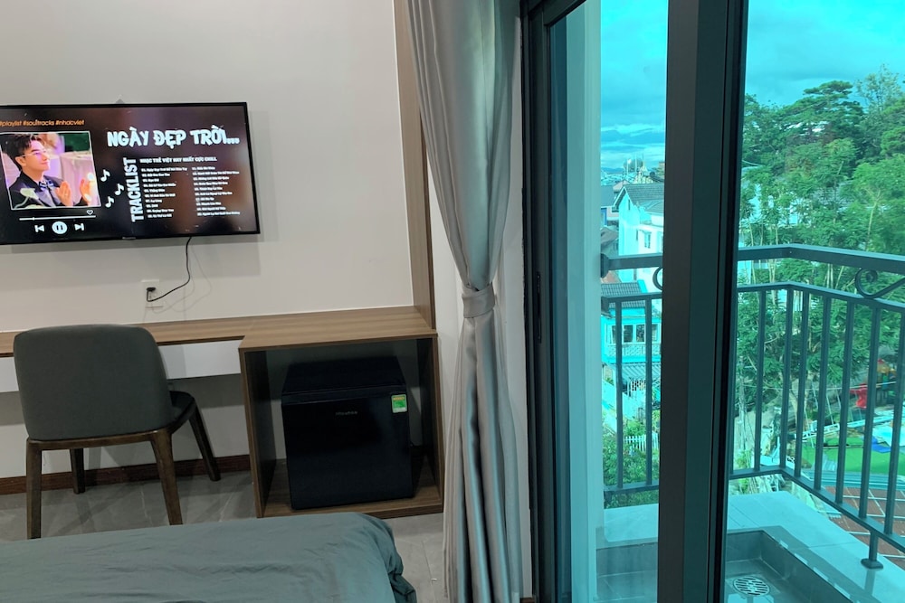 Standard Double Room - Photo 19