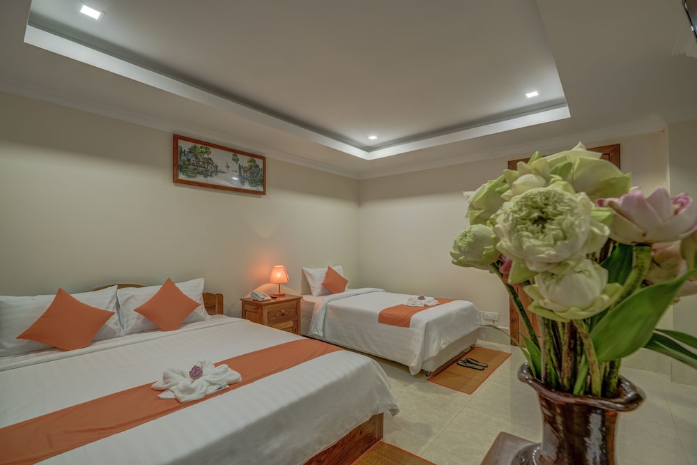 Deluxe Double or Twin Room