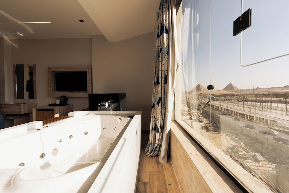 Junior Suite - Photo 12