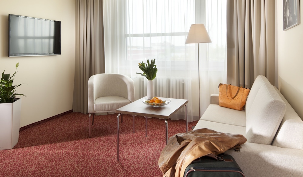 Suite, Non Smoking - Photo 3