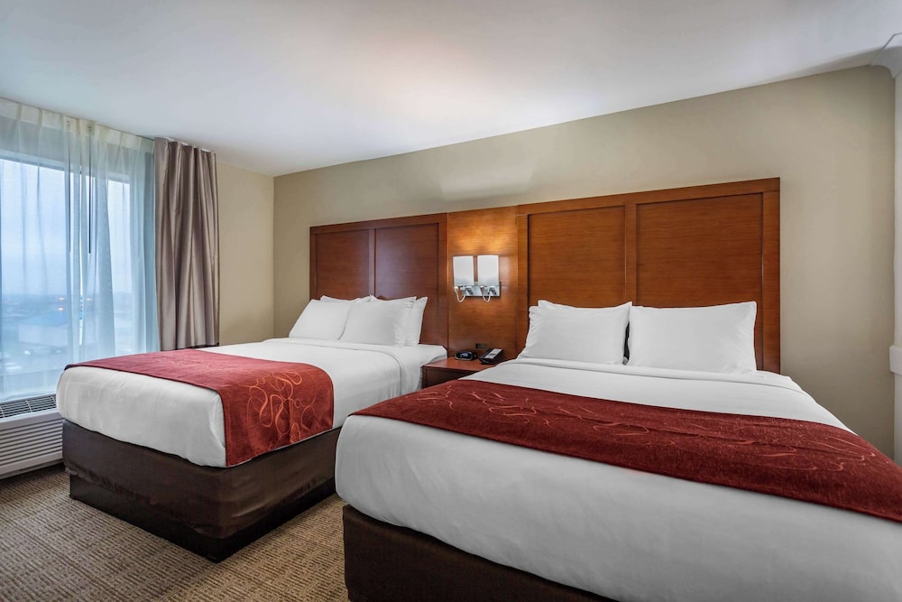 Suite, Multiple Beds, Non Smoking photo 1