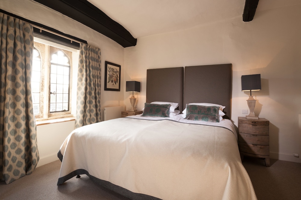 Standard Double or Twin Room photo 1