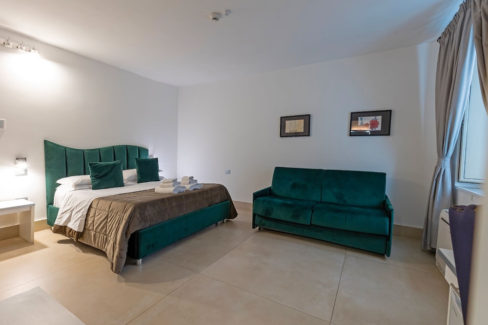 Double Room, Sea View - Photo 4