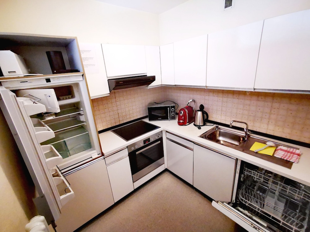 Economy Apartment photo 3