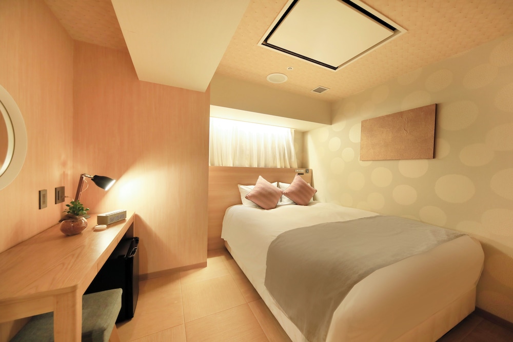 Standard Double Room, Non Smoking - Photo 4