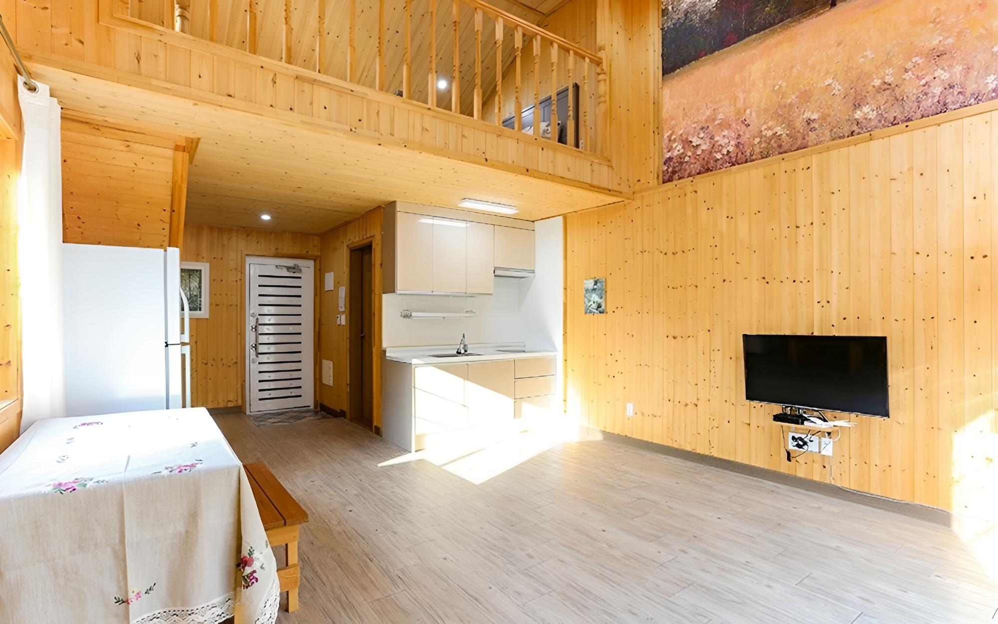 Room (Autumn Margin (Duplex)) photo 3