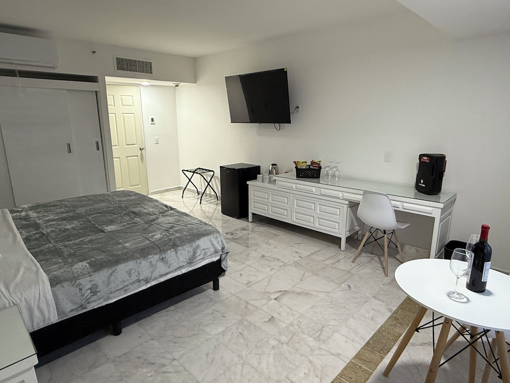 Deluxe Quadruple Room..