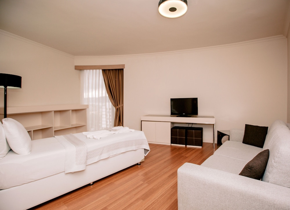 Standard Room, City View photo 3