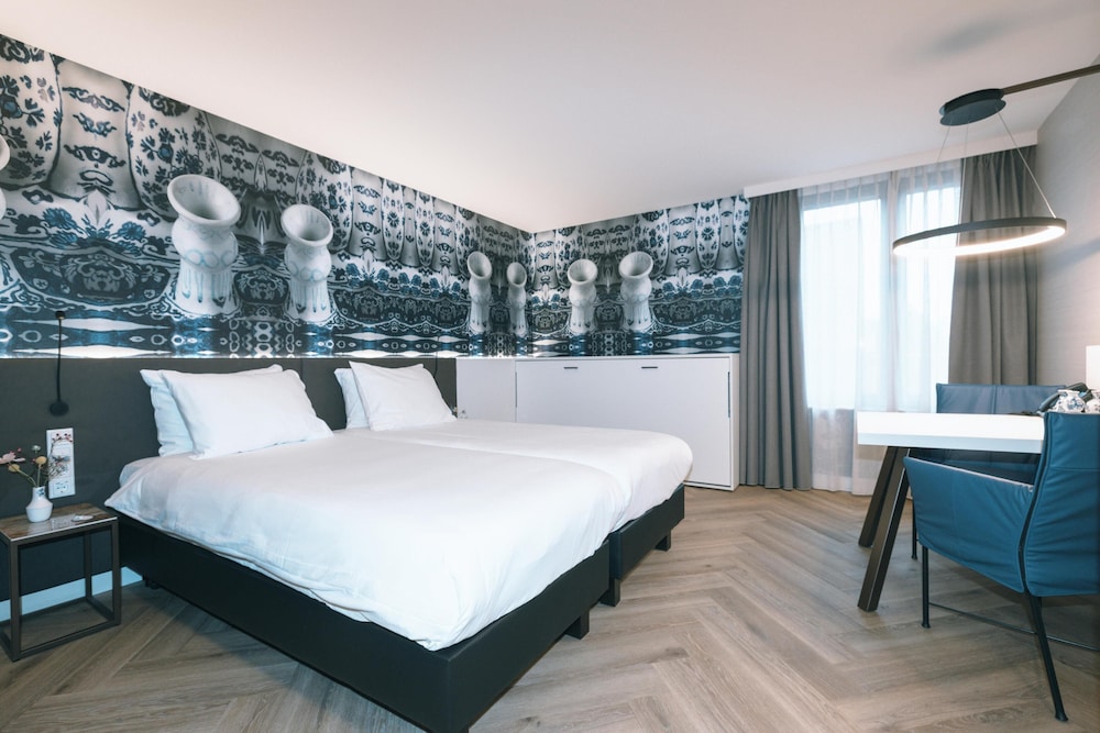 Deluxe Room, 3 Twin Beds
