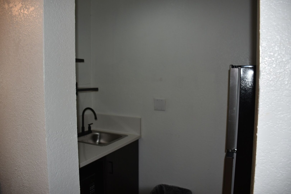 Deluxe Room, 1 Double Bed, Non Smoking, Kitchenette photo 1