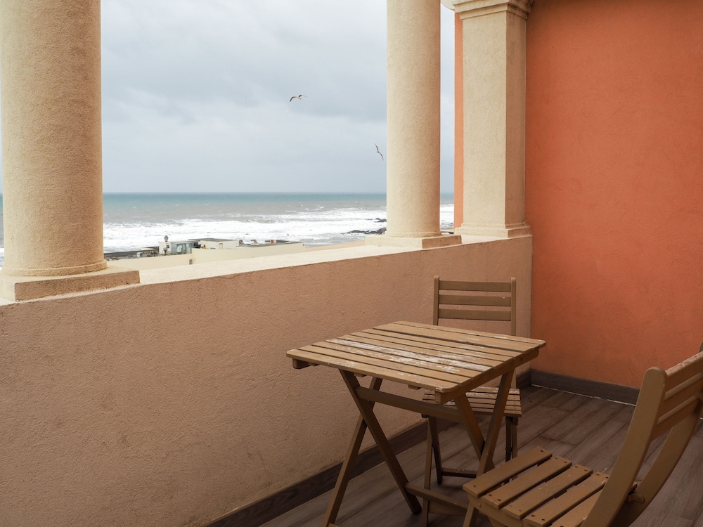 The Master Suite ( Sea View) photo 3
