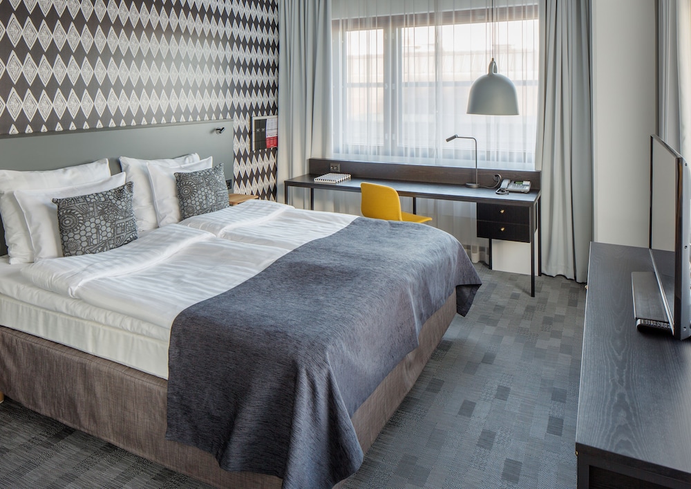 Superior Room, 1 King Bed - Photo 2