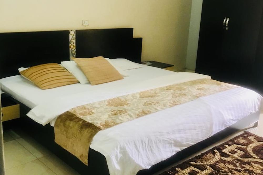 Executive Room, 1 Queen Bed, Non Smoking photo 2
