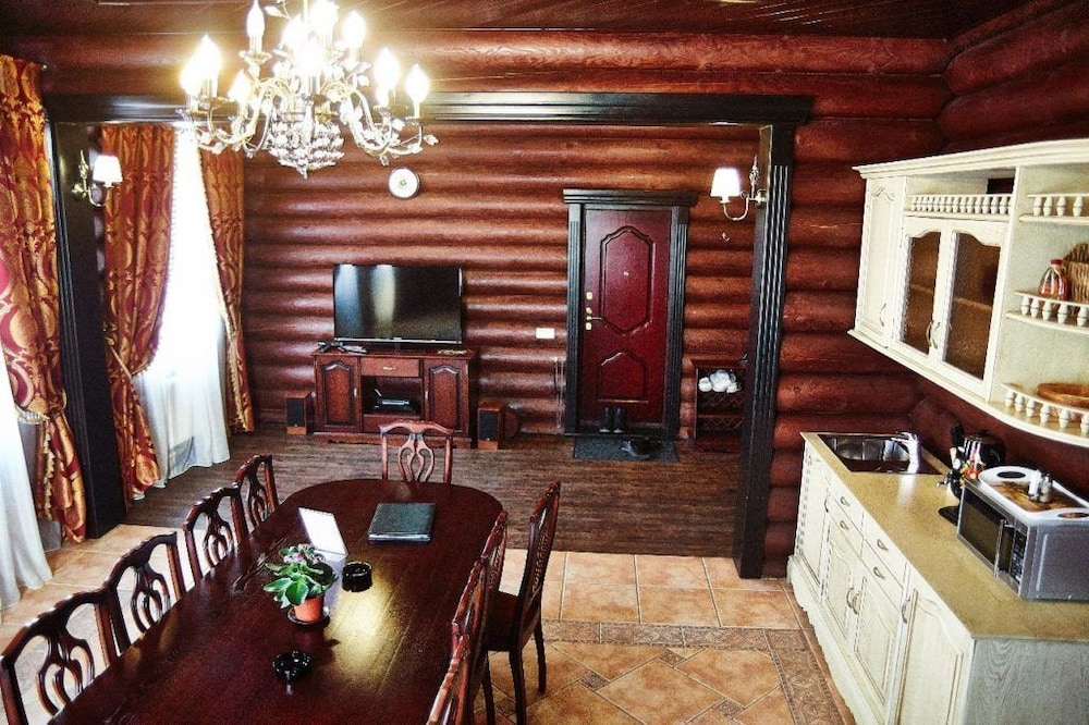 Villa, 2 Bedrooms, Smoking, Pool Access