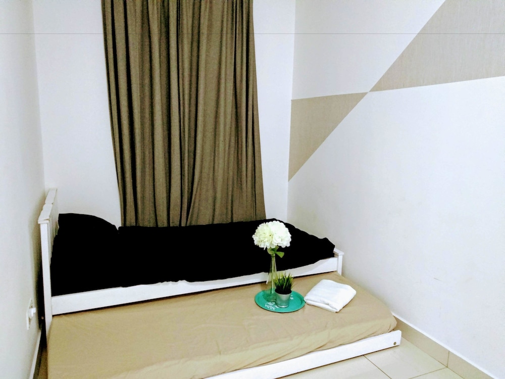 3 Bedroom photo 3