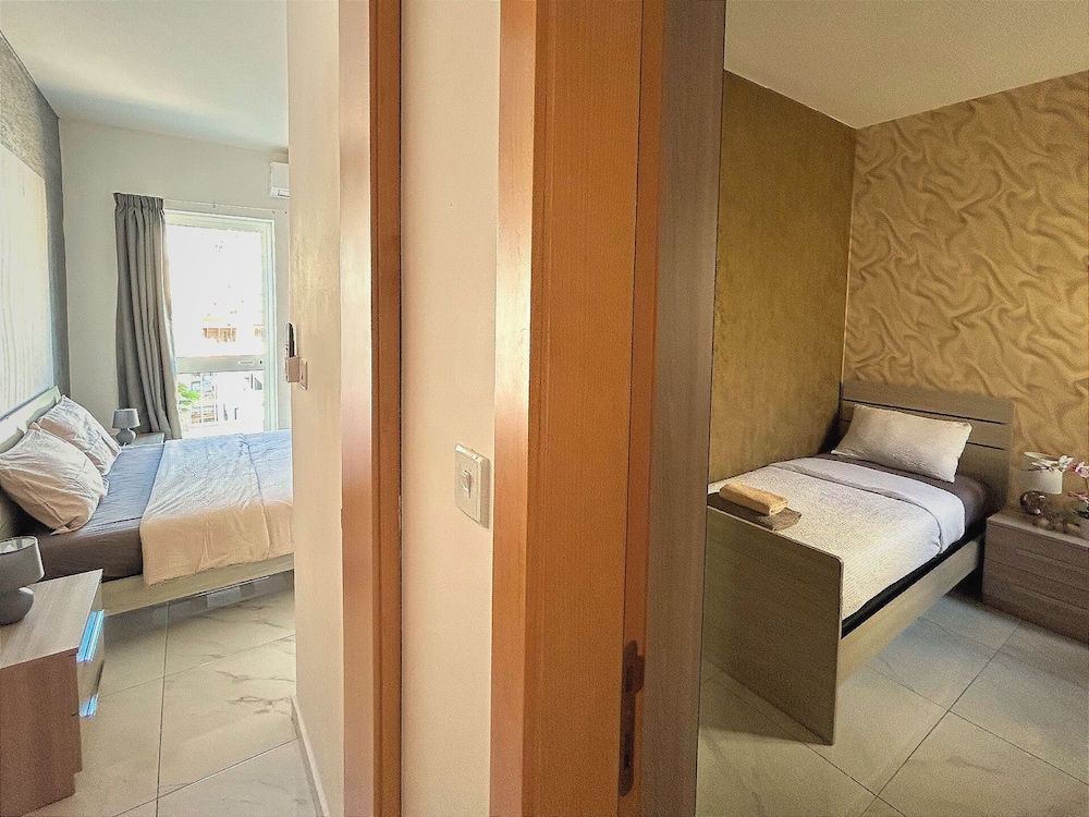Premium Apartment, Valley View