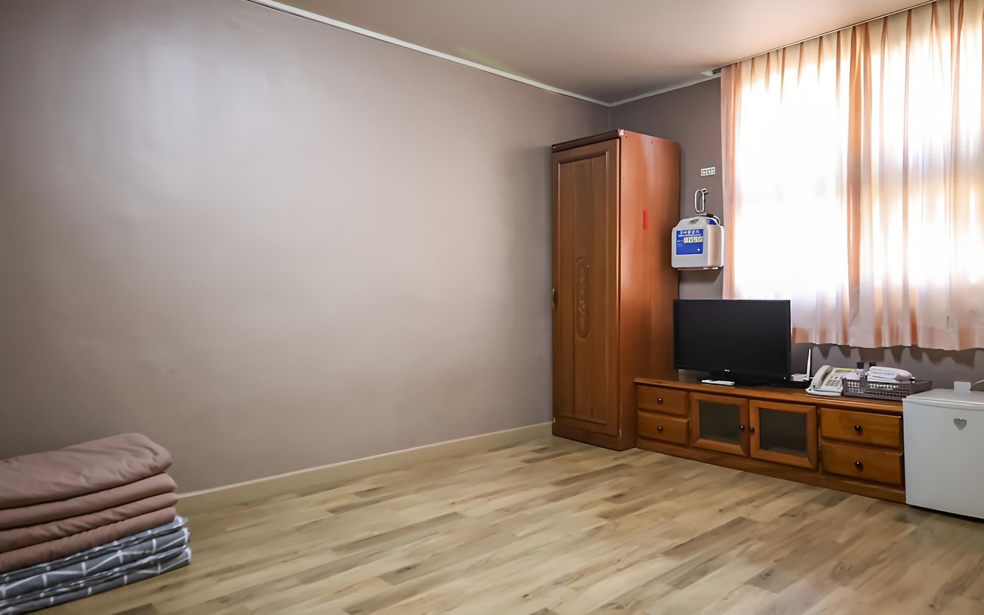 Room (On-dol) photo 1