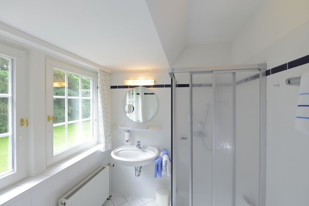 Standard Double Room, 1 Bedroom, Kitchenette, Garden Area photo 3