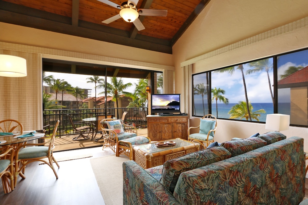 Condo, 2 Bedrooms