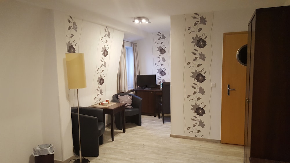 Classic Double Room - Photo 6