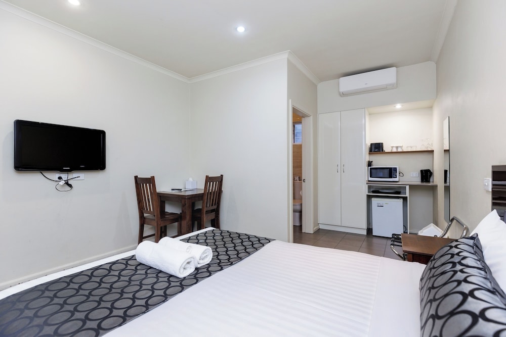 Executive Queen Room - Photo 3