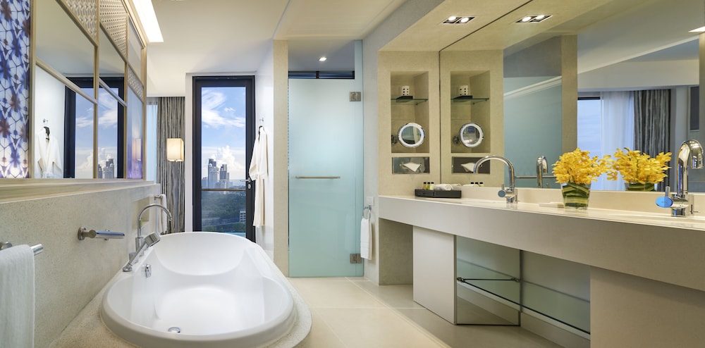 Deluxe Room, Ocean View (Grand) - Photo 5