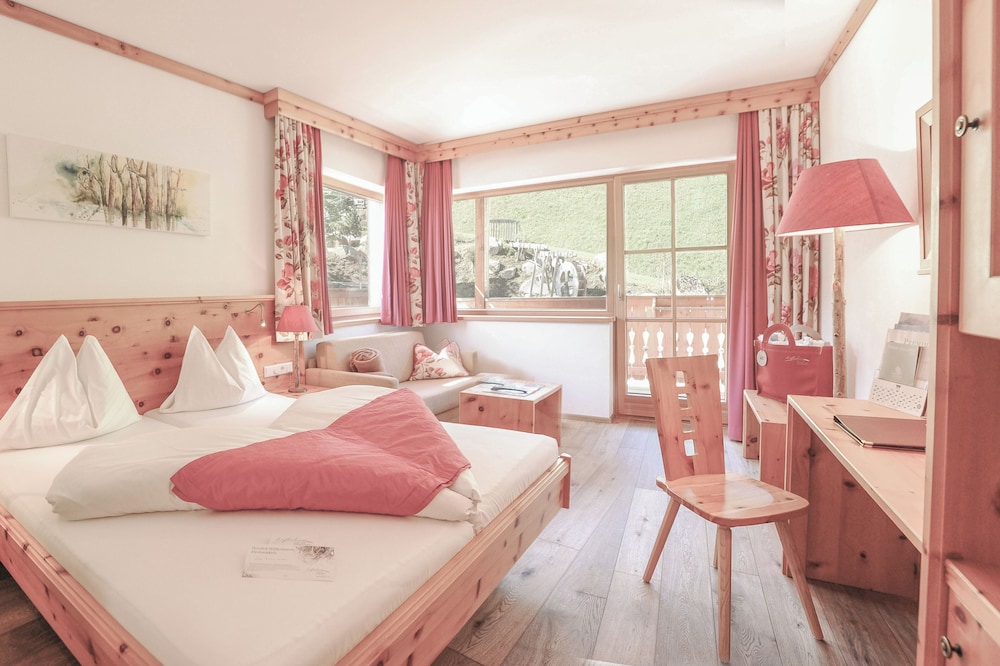 Superior Double Room photo 1