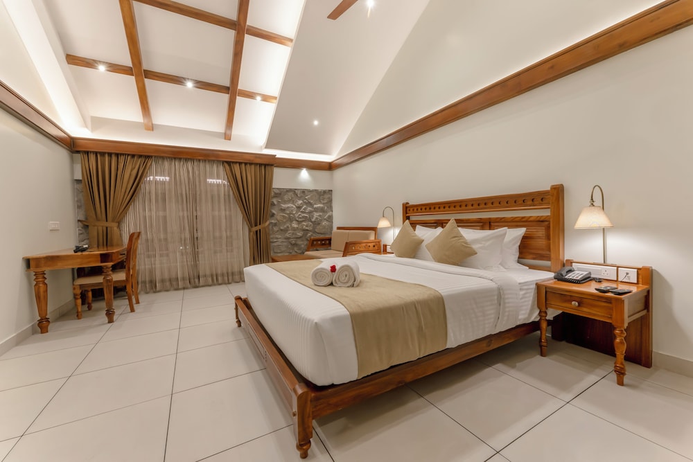 Classic Room, 1 King Bed, Non Smoking, Private Bathroom photo 1