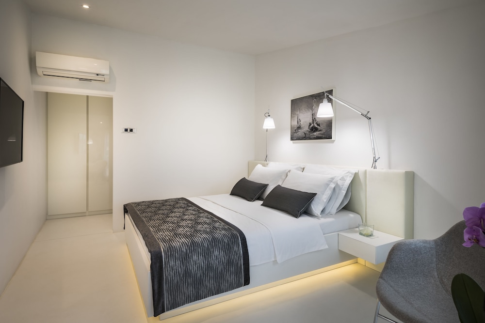 Superior Double Room, 1 Double Bed, Balcony, Park View photo 1