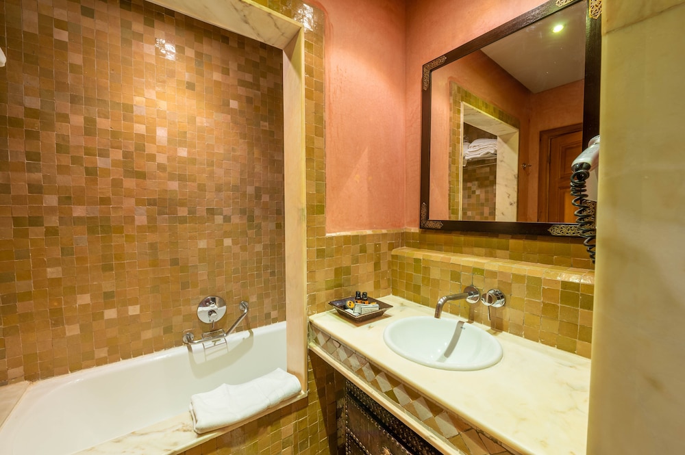 Junior Suite - Photo 10