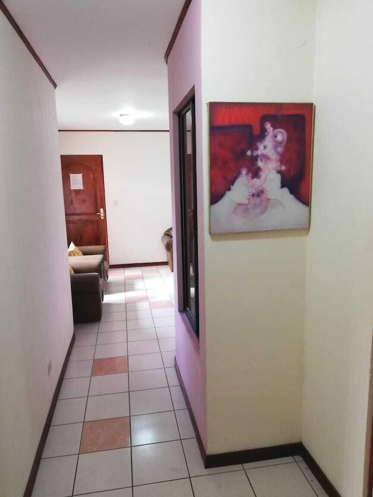 Family Apartment photo 3