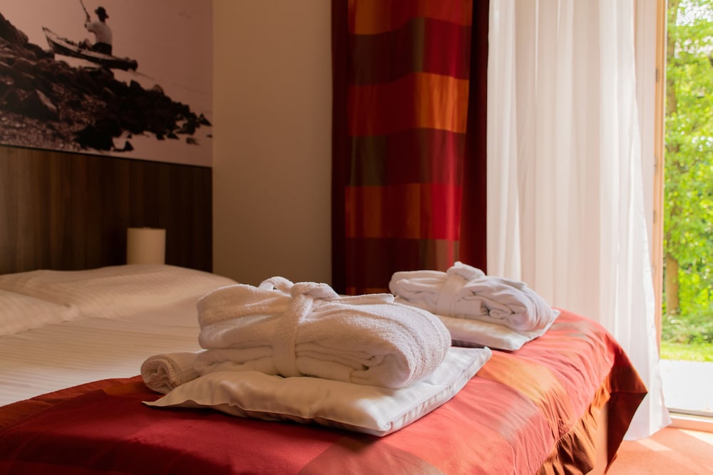 Senior Double or Twin Room, Accessible