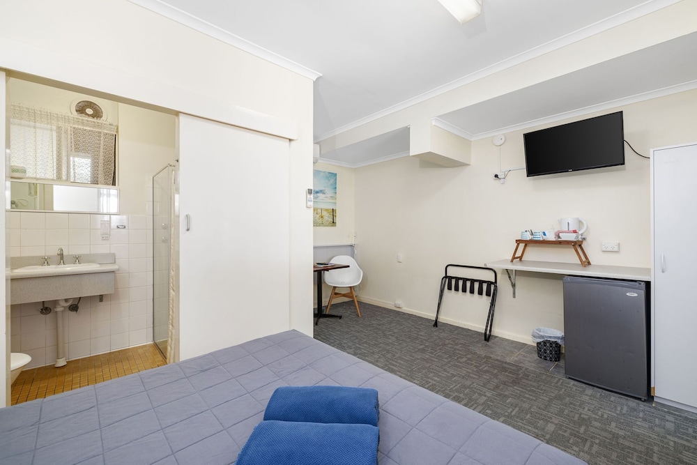 Basic Room photo 3