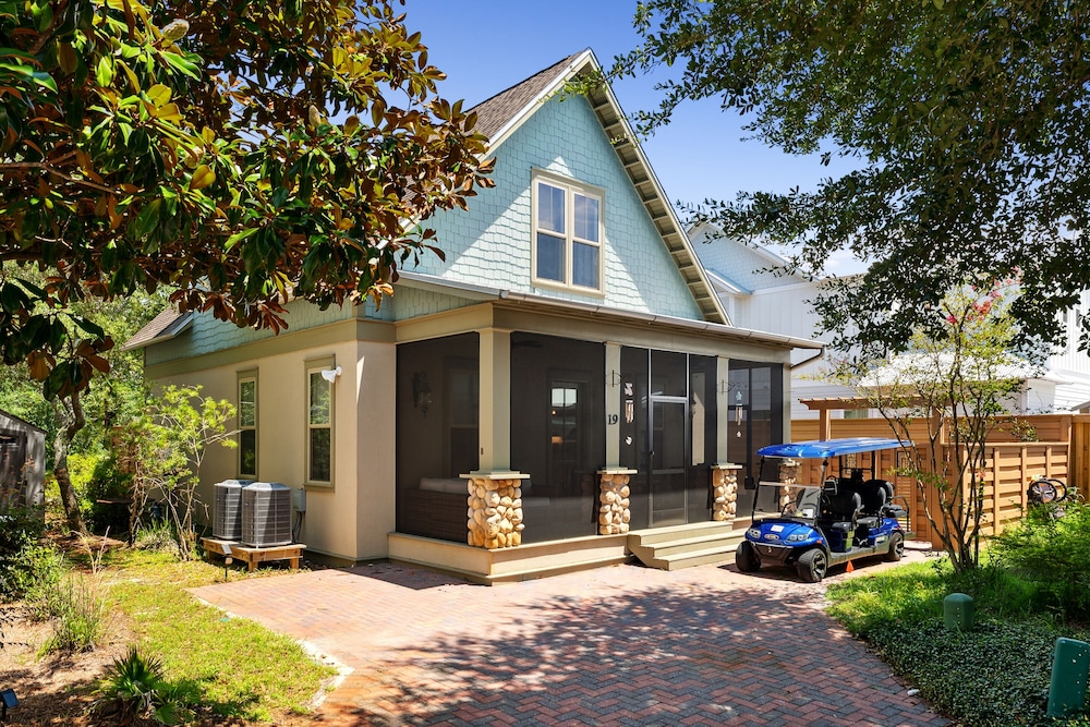 House, 3 Bedrooms photo 2