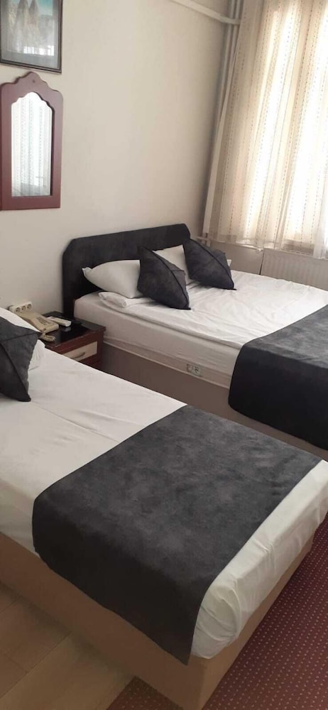 Standard Double Room photo 2