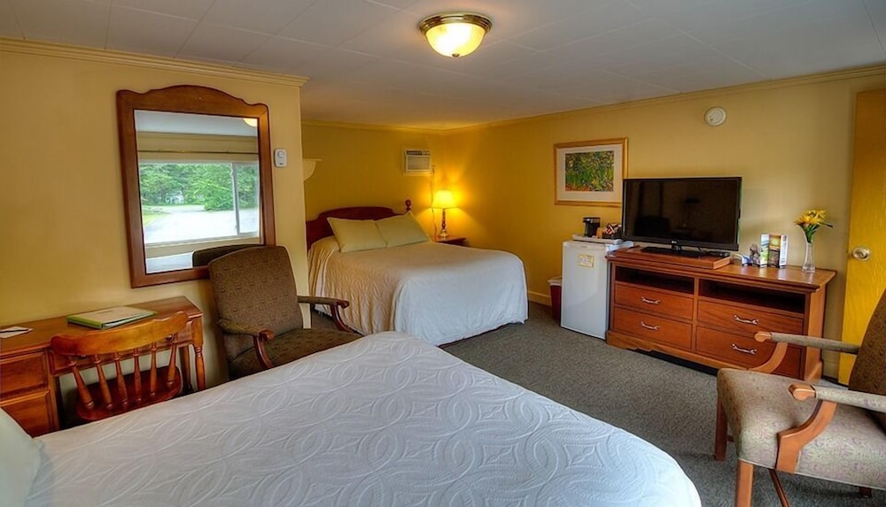 Standard Room, 2 Double Beds