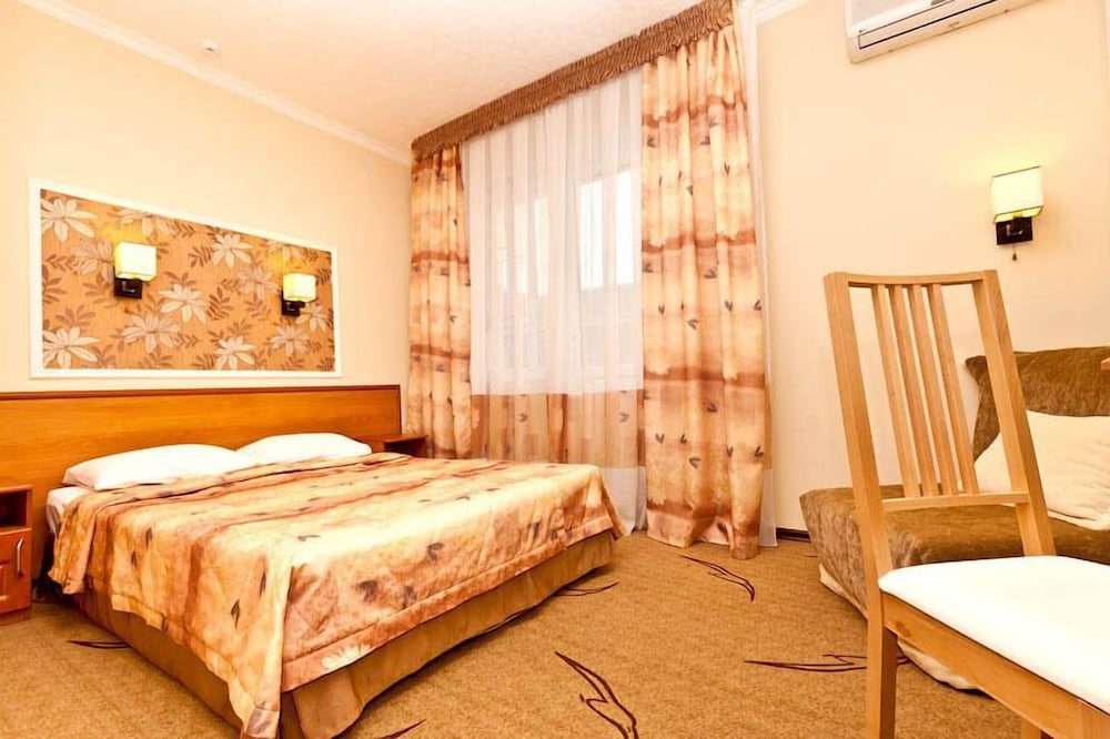Standard Double or Twin Room photo 1