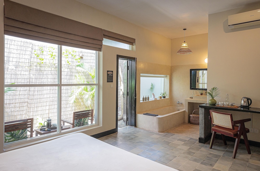 Standard Double Room - Photo 4