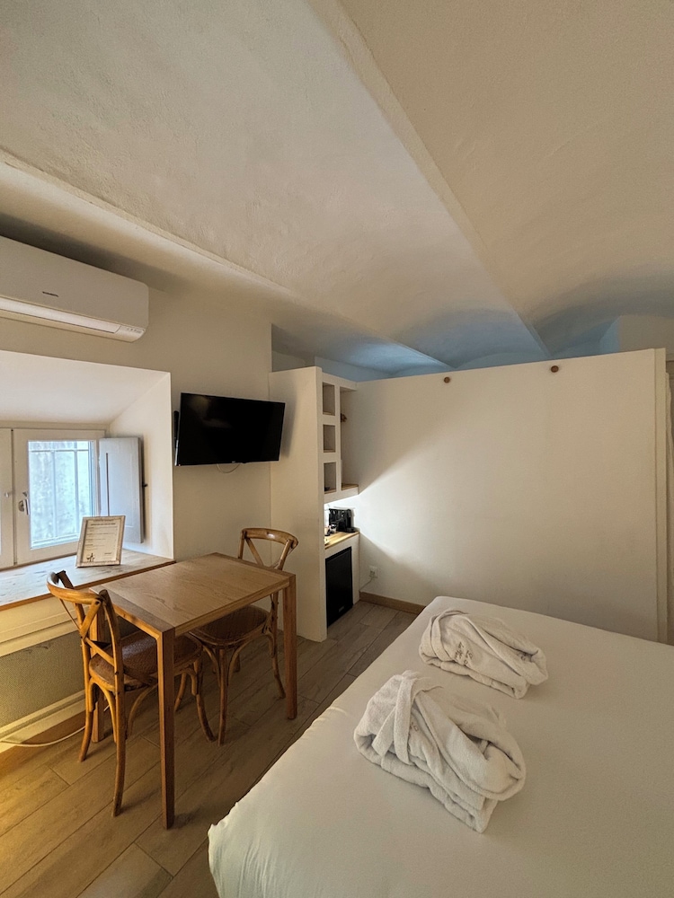 Comfort Double Room (Coquet) - Photo 20