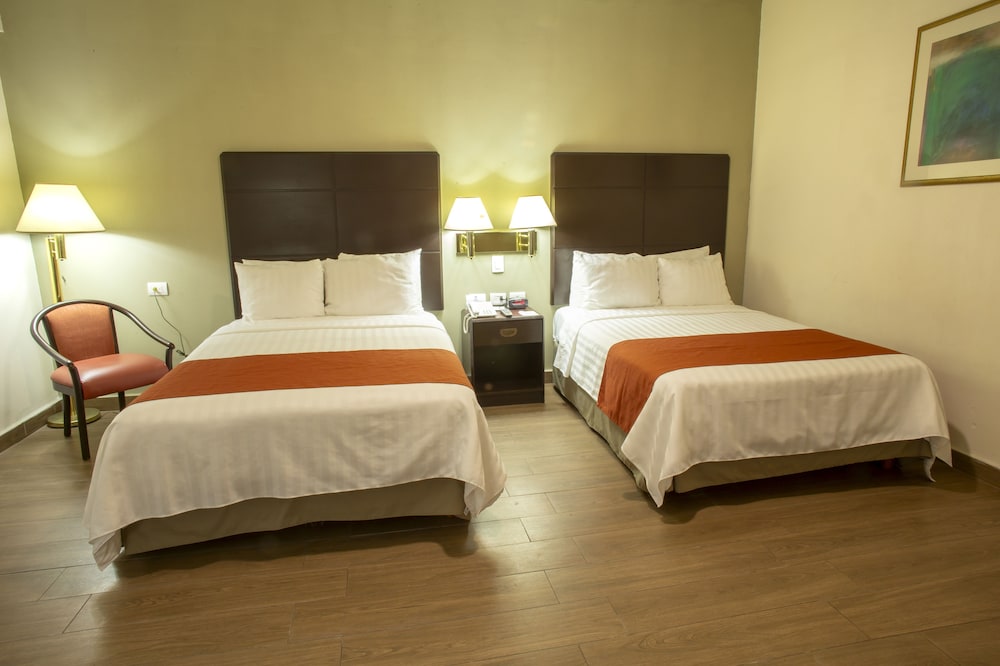 Standard Double Room, 2 Double Beds photo 1