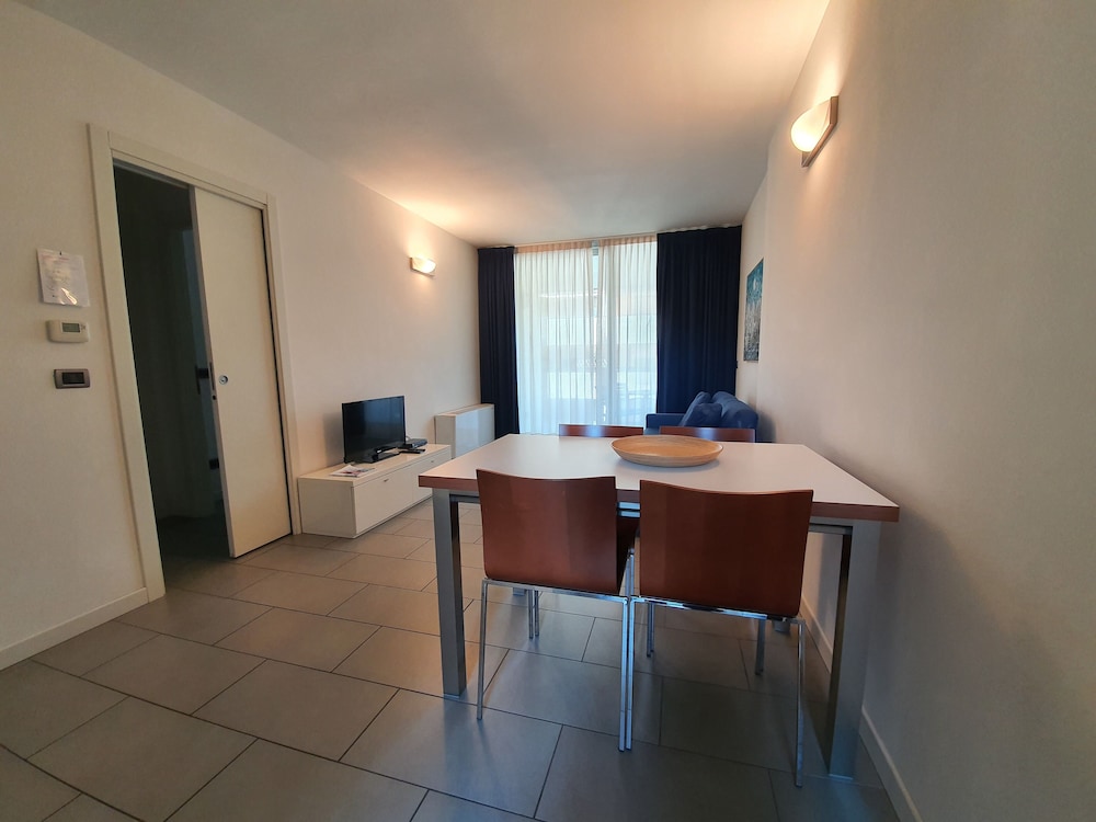 Junior Suite, Kitchenette, Sea View (For 4 People)