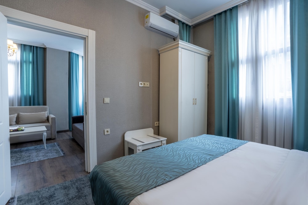 Exclusive Suite photo 2
