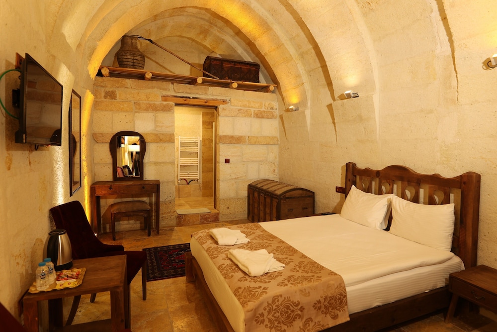 Standard Double Room - Photo 5