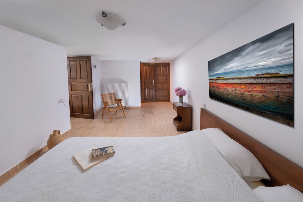 Exclusive Villa photo 3