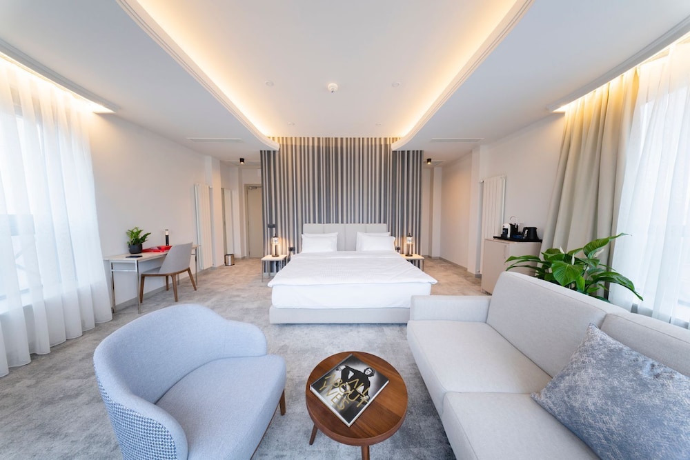 Premium Studio Suite