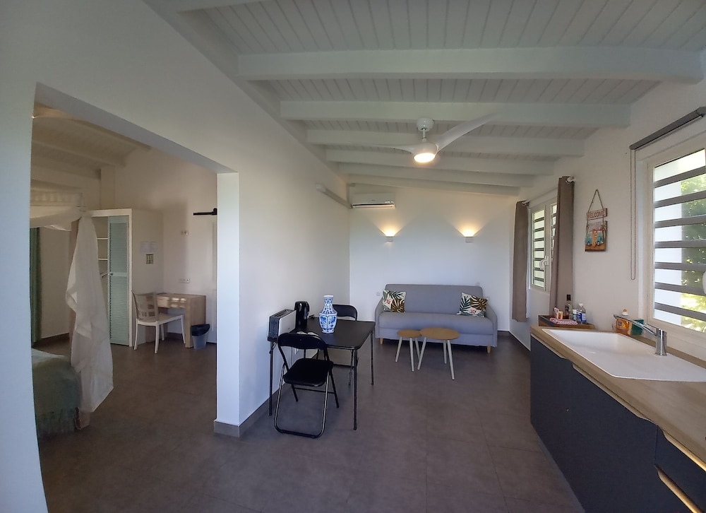 Comfort Apartment photo 1
